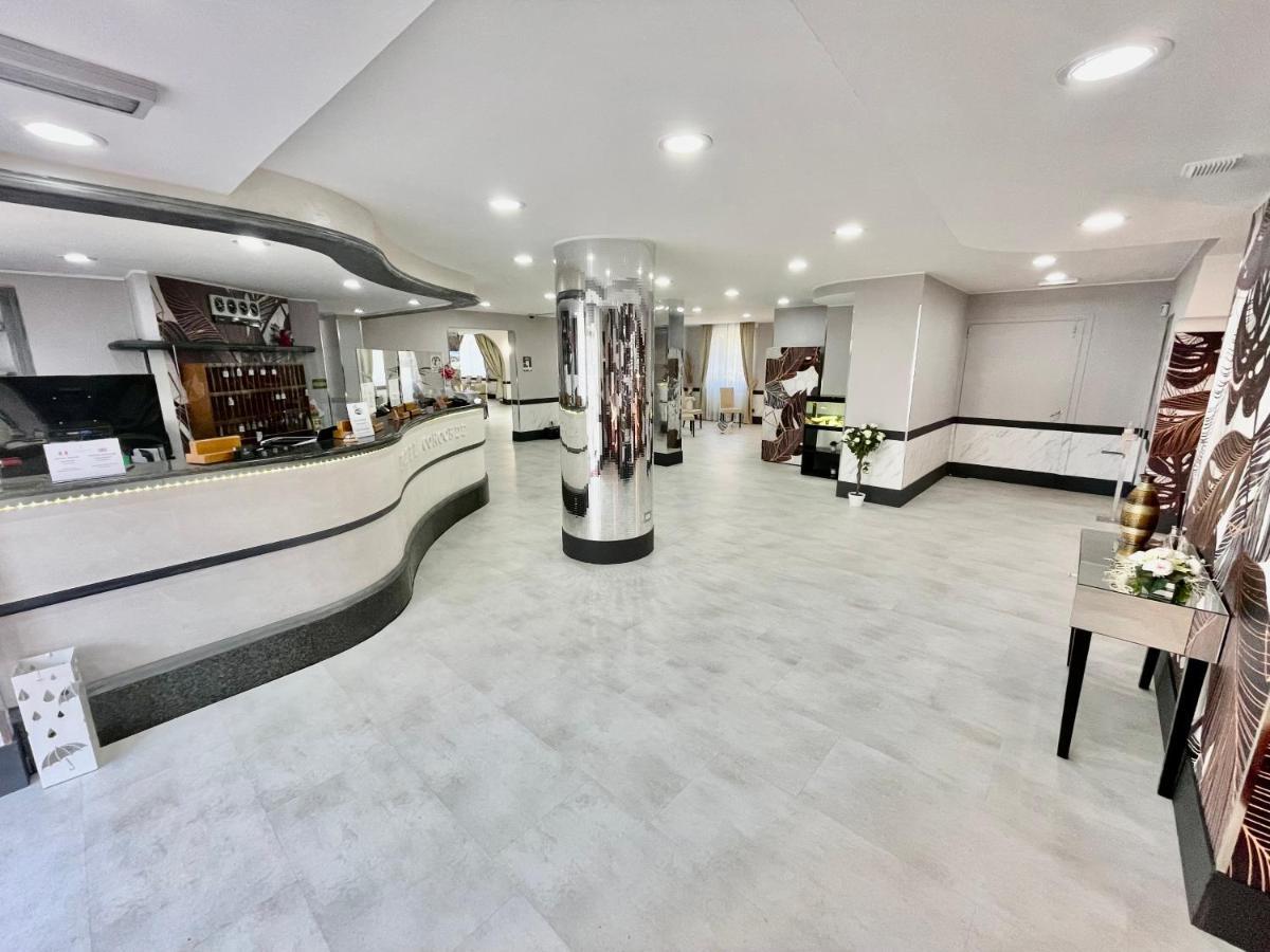 Hotel Concorde Fiera Saronno Eksteriør bilde