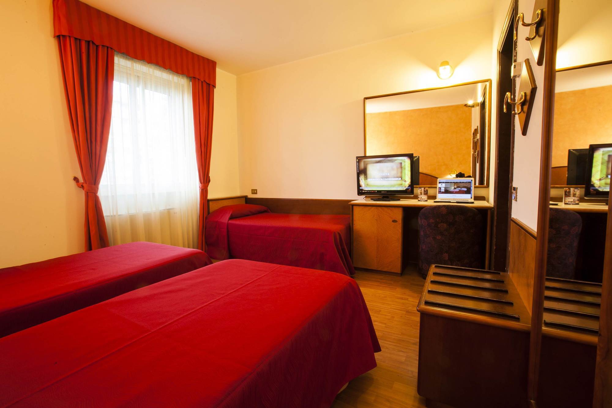 Hotel Concorde Fiera Saronno Eksteriør bilde