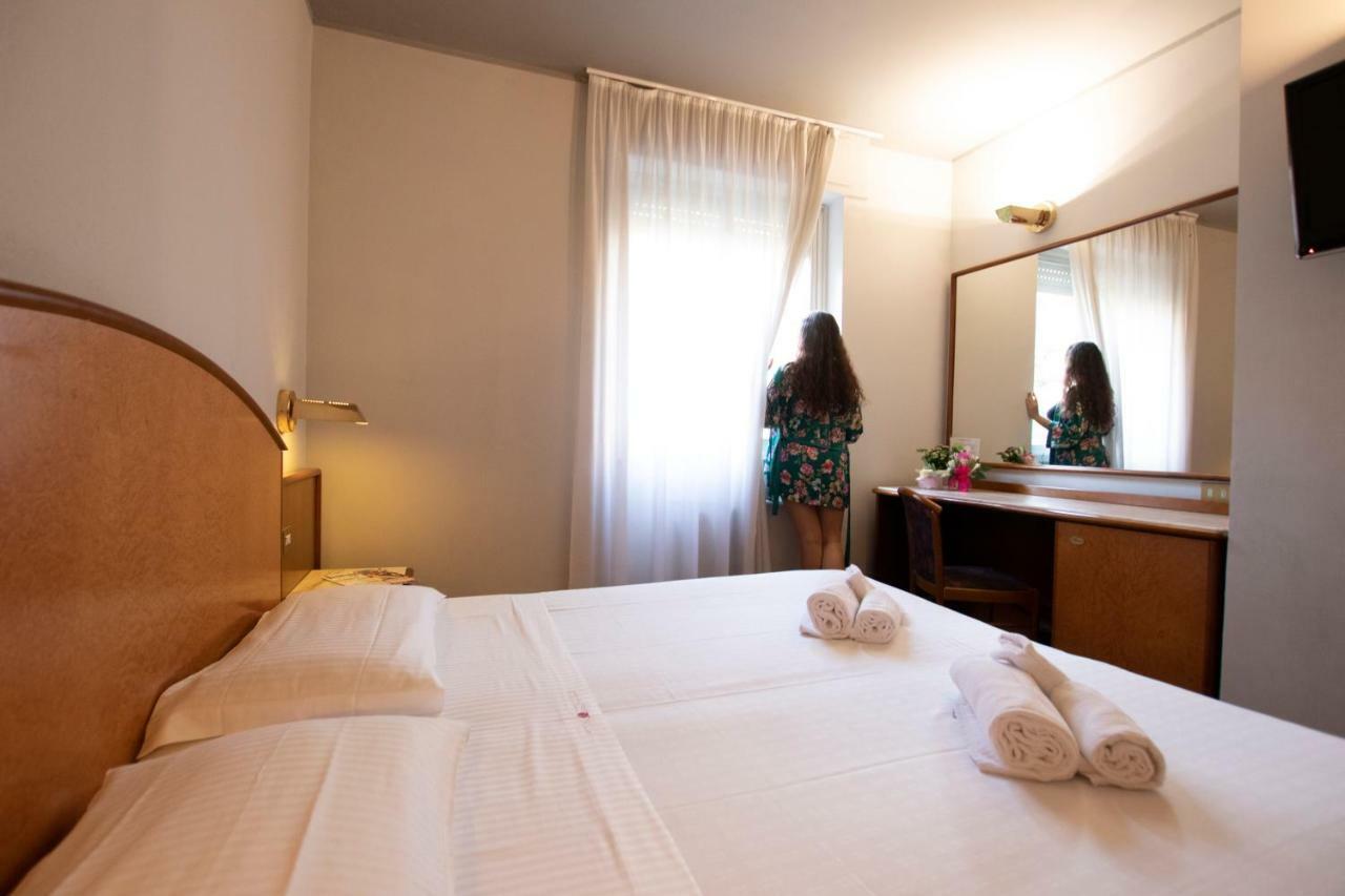 Hotel Concorde Fiera Saronno Eksteriør bilde